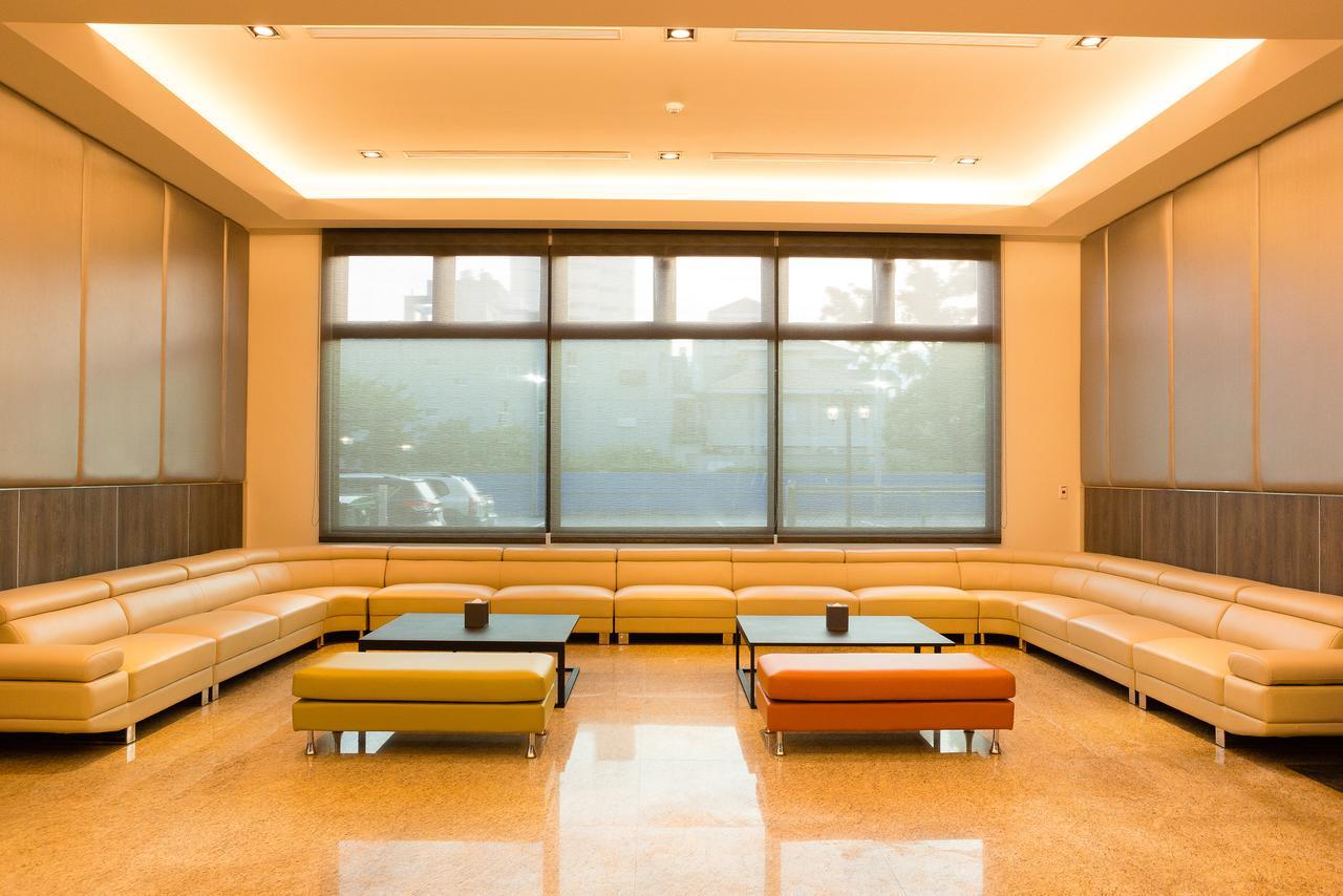 V-Hotel Taitung Екстер'єр фото
